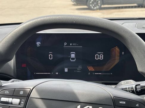Used 2026 Kia K4 FWD image 34