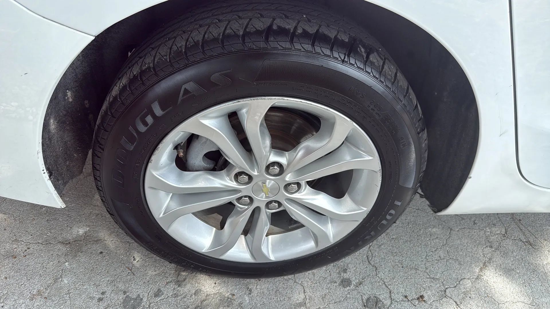 Used 2019 Chevrolet Cruze LT w/ LT Fleet Convenience Package FWD image 39
