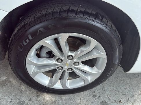 Used 2019 Chevrolet Cruze LT w/ LT Fleet Convenience Package FWD image 39