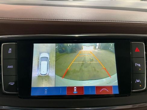 Used 2018 Buick Enclave Avenir image 34