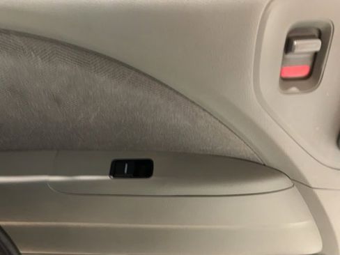 Used 2010 Honda Odyssey EX image 21