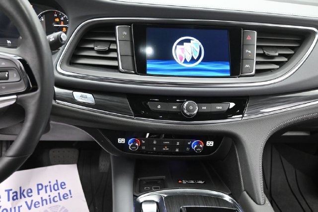 Used 2024 Buick Enclave Premium FWD image 24