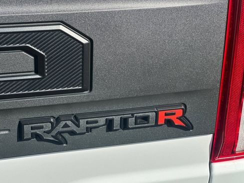 Used 2024 Ford F150 Raptor w/ Equipment Group 803A Raptor R AWD/4WD image 33