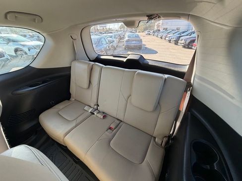 Certified 2022 Nissan Armada Platinum w/ Captain's Chairs Package image 29