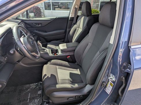 Used 2023 Subaru Outback Premium AWD/4WD image 11
