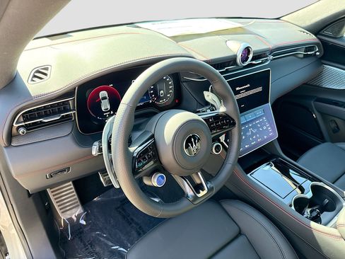 New 2026 Maserati Grecale Modena AWD/4WD image 27
