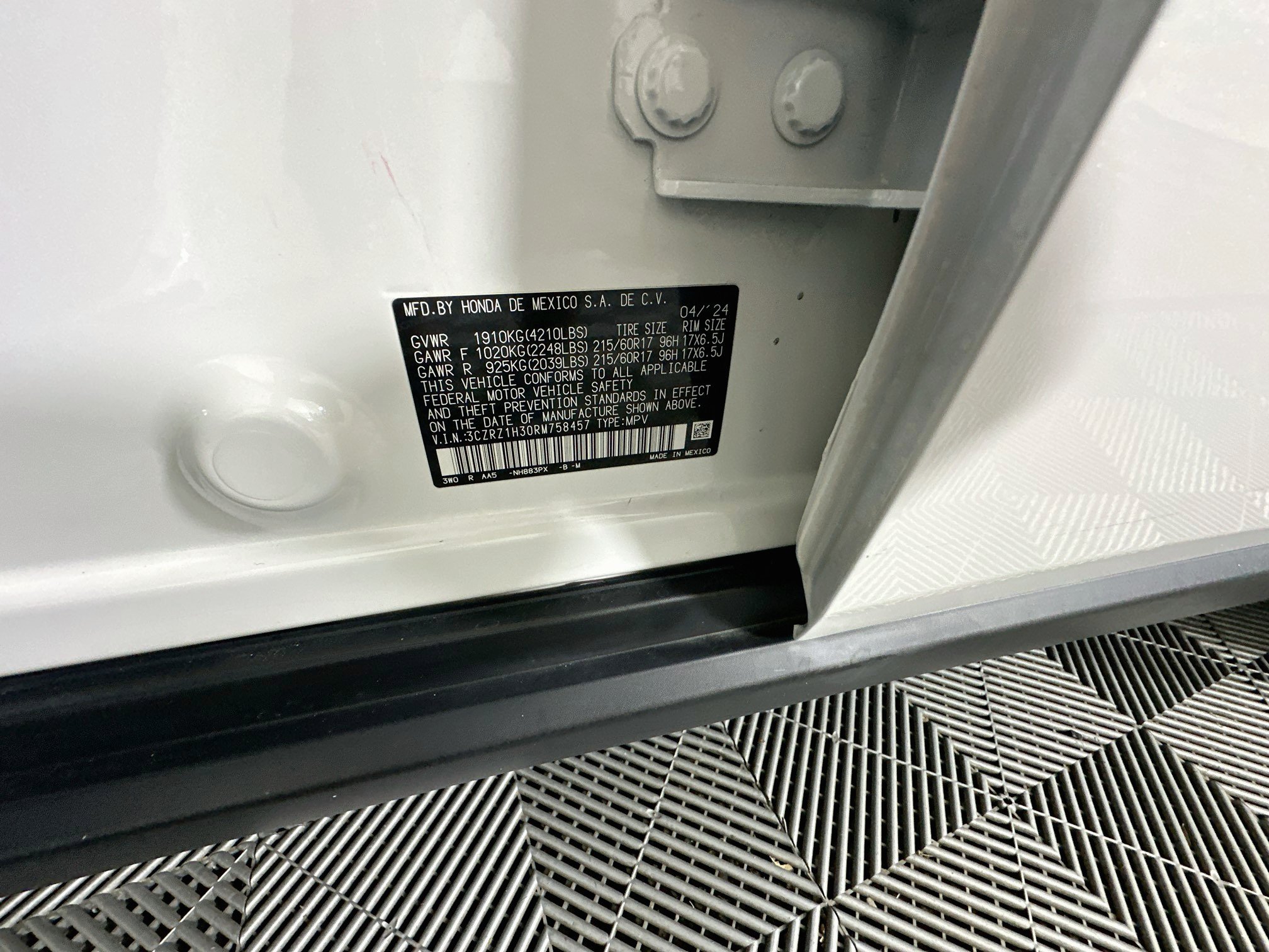 Used 2024 Honda HR-V LX image 12