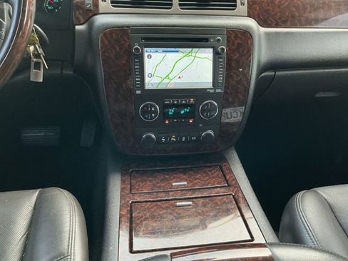 Used 2013 GMC Sierra 3500 Denali w/ Suspension Package, Off-Road image 11