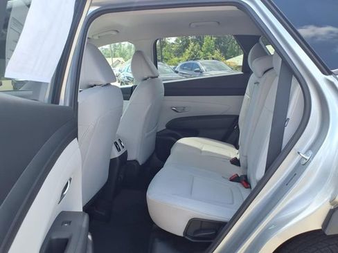 New 2026 Hyundai Tucson SEL image 16