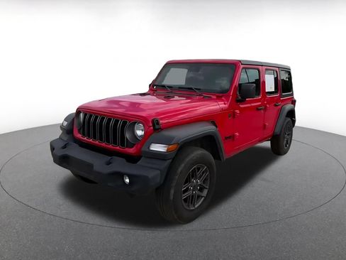 Used 2025 Jeep Wrangler Unlimited Sport AWD/4WD image 4