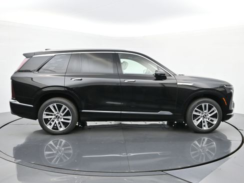 New 2026 Cadillac Vistiq Luxury image 6
