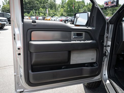 Used 2013 Ford F150 Raptor w/ Luxury Equipment Group AWD/4WD image 16