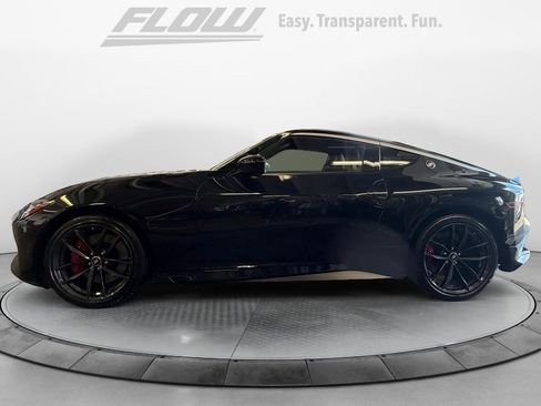 Used 2024 Nissan Z Performance w/ Floor Mat Package image 5