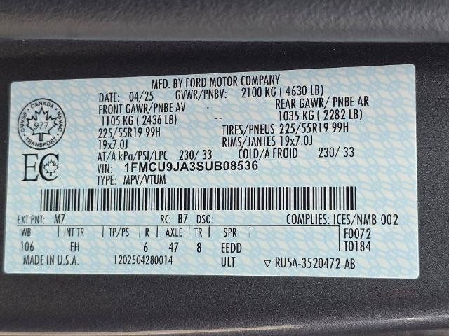 Certified 2025 Ford Escape Platinum AWD/4WD image 32