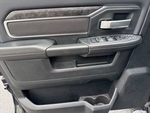 Used 2024 RAM 2500 Big Horn w/ Bed Utility Group image 22