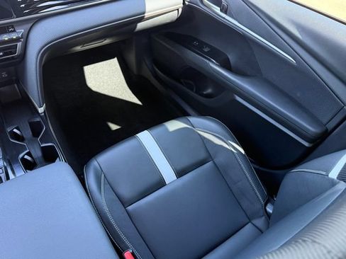 Used 2025 Toyota Camry SE w/ Convenience Package FWD image 24