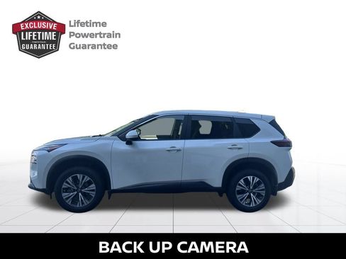 Certified 2023 Nissan Rogue SV FWD image 2