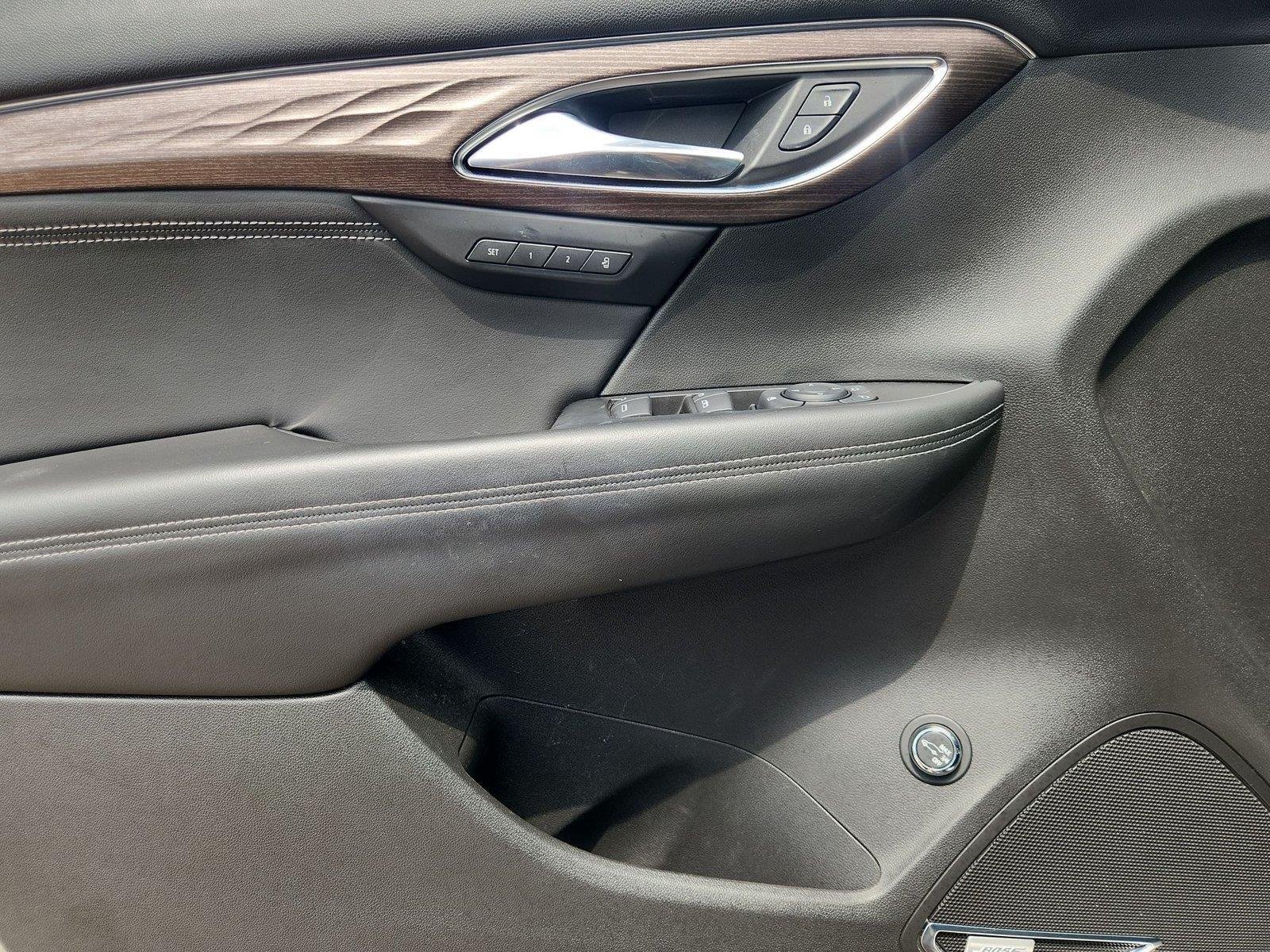 Certified 2022 Buick Envision Avenir w/ Technology Package II FWD image 23