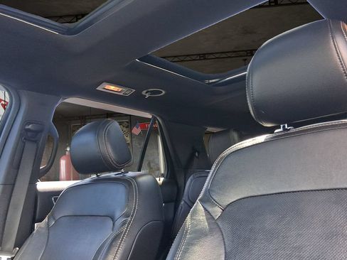 Used 2017 Ford Explorer Limited w/ Equipment Group 301A FWD image 16