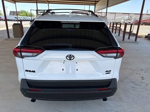 Used 2025 Toyota RAV4 XLE w/ Weather Package image 7