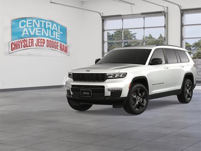 New 2025 Jeep Grand Cherokee L Limited w/ Black Appearance Package