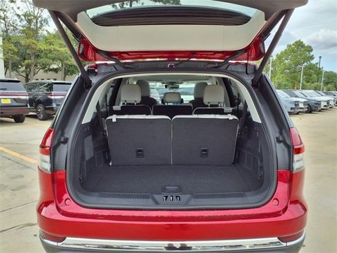 New 2025 Lincoln Aviator Reserve w/ Illumination Package image 13