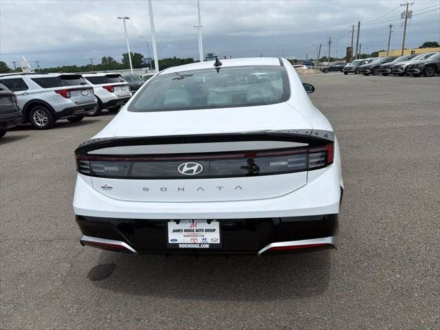 New 2026 Hyundai Sonata SEL FWD image 4