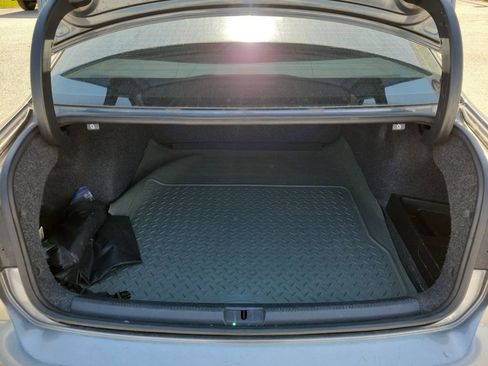 Used 2014 Volkswagen Passat TDI SE FWD image 7