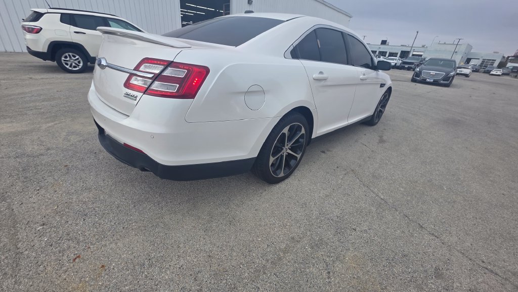 Used 2014 Ford Taurus SHO w/ Equipment Group 401A AWD/4WD image 2