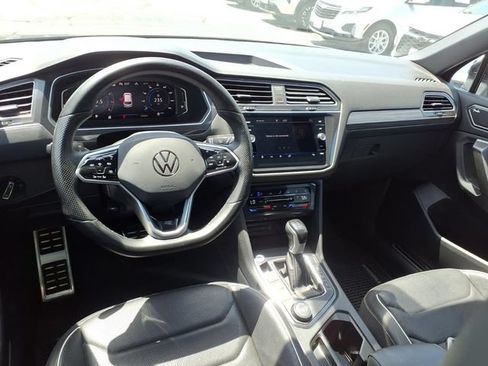 Used 2023 Volkswagen Tiguan SEL R-Line AWD/4WD image 7