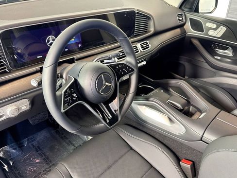 New 2026 Mercedes-Benz GLE 450 4MATIC image 9