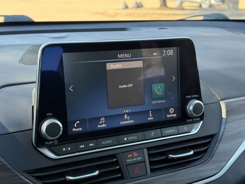 Used 2025 Nissan Altima 2.5 SV image 20