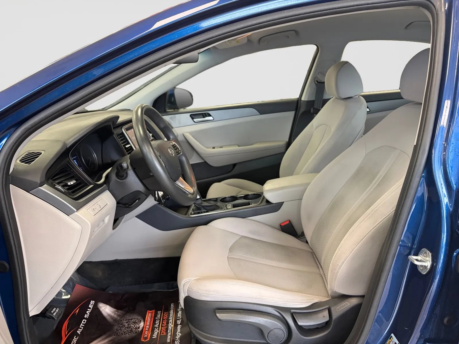 Used 2018 Hyundai Sonata SE FWD image 12
