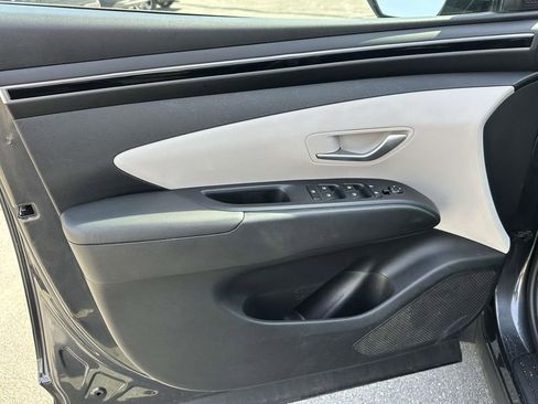 Used 2023 Hyundai Tucson SE AWD/4WD image 14