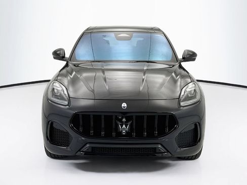 Used 2023 Maserati Grecale Modena AWD/4WD image 2
