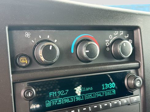 Used 2024 Chevrolet Express 2500 w/ Driver Convenience Package RWD image 17