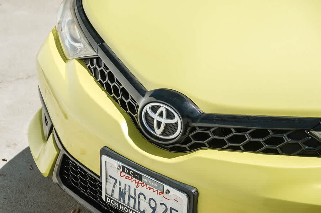 Used 2017 Toyota Corolla iM w/ Carpet Mat Package FWD image 9
