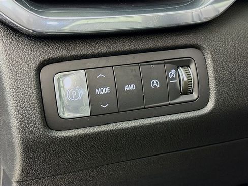 New 2026 GMC Acadia Denali w/ Super Cruise Package image 10