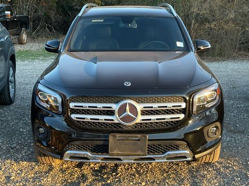 Used 2020 Mercedes-Benz GLB 250 4MATIC image 2