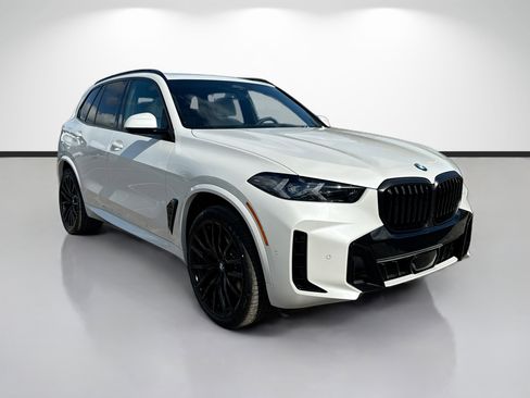New 2026 BMW X5 xDrive40i image 1