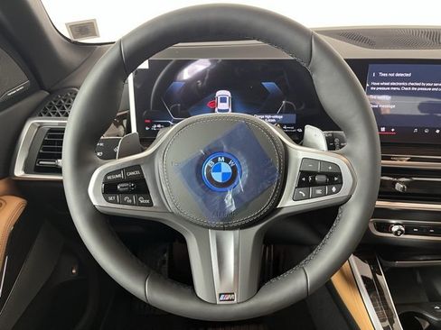 New 2026 BMW X5 xDrive50e w/ M Sport Package image 12