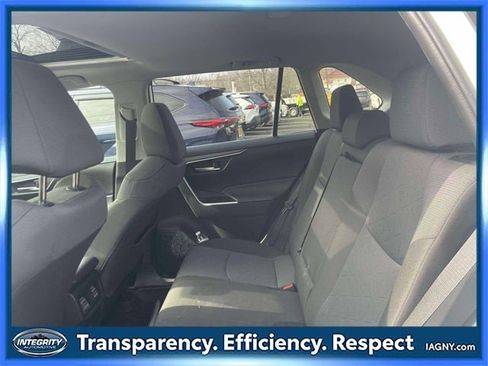 Used 2025 Toyota RAV4 XLE w/ Convenience Package image 12