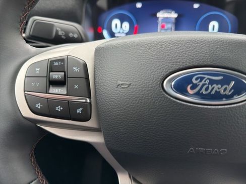New 2026 Ford Explorer Active image 18
