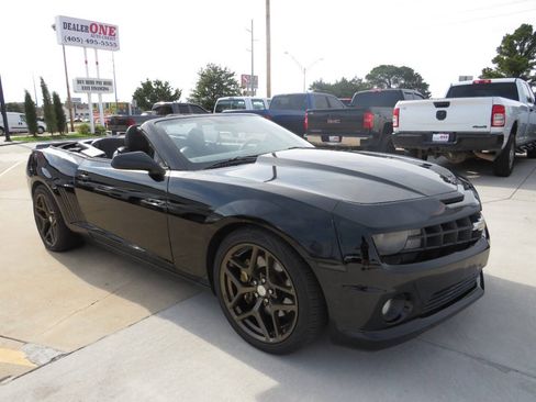 Used 2013 Chevrolet Camaro SS w/ RS Package RWD image 2