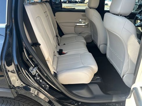 New 2026 Mercedes-Benz GLB 250 image 17