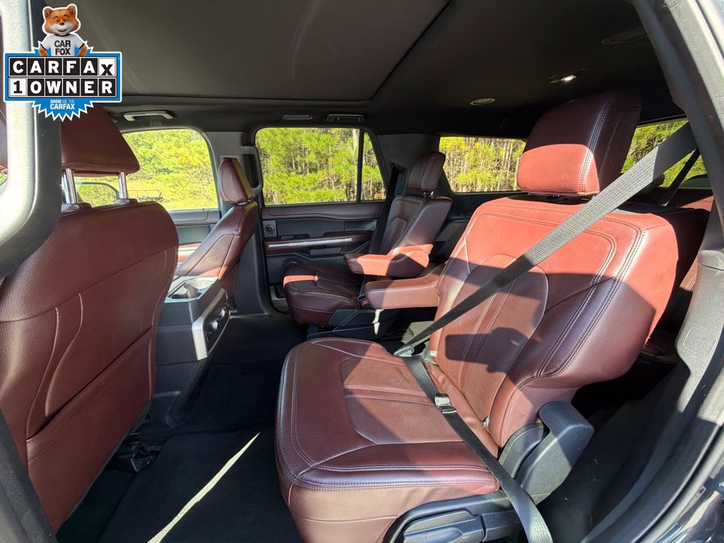 Used 2024 Ford Expedition Limited AWD/4WD image 12