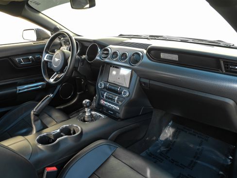 Used 2017 Ford Mustang GT Premium w/ GT Performance Package image 11