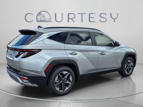 New 2026 Hyundai Tucson SEL FWD image 5