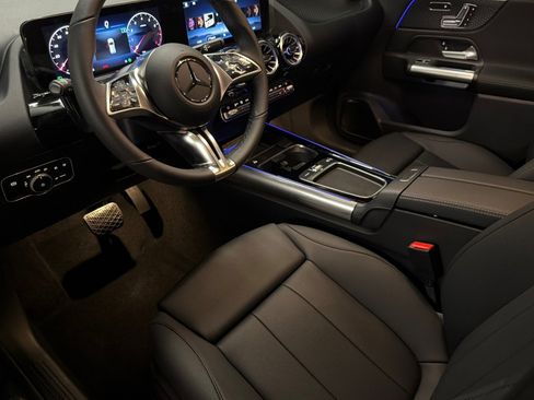 New 2026 Mercedes-Benz GLA 250 image 9