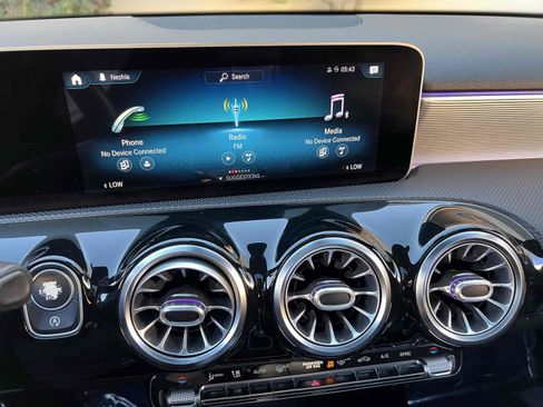 Used 2020 Mercedes-Benz A 220 w/ Premium Package image 7